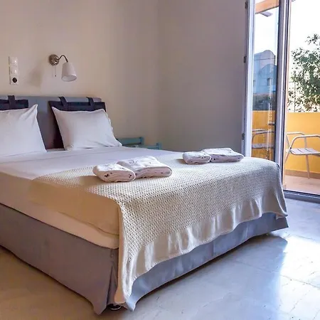 Zorbas Santorini